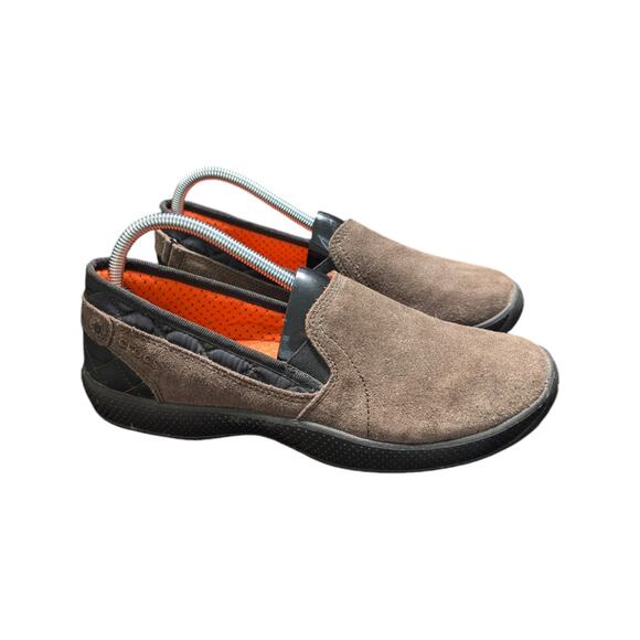 Crocs AnyWeather Suede Slip On Loafers Leather Brown Chunky Womens 9.5 Shoes - Picture 1 of 9